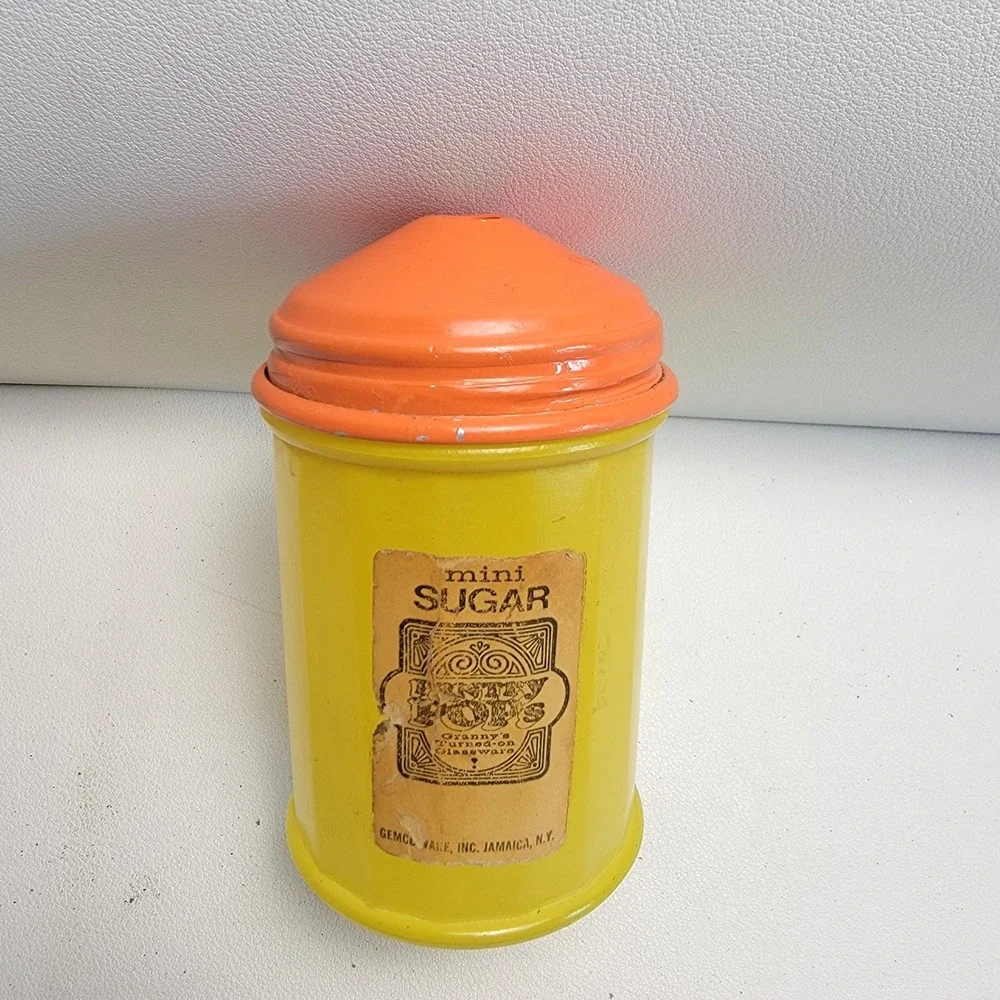 Vintage Gemco Ware Pantry Pops Mini Sugar Shaker Yellow Glass Orange Lid USA